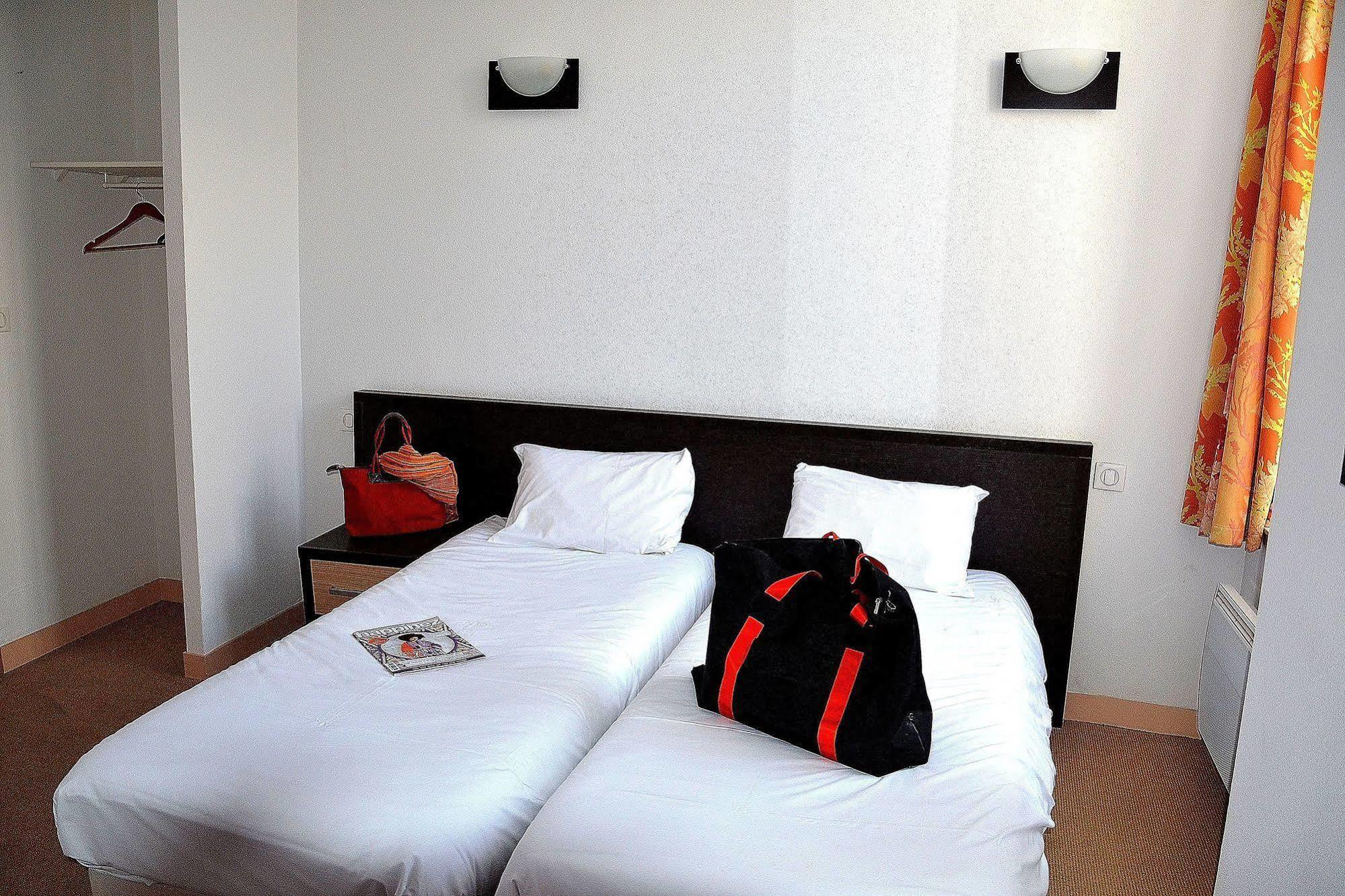 Hotel Les Benedictins Limoges Exterior photo